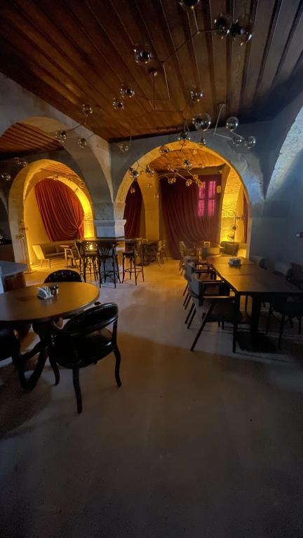 Four Mansions Hotel Boutique-hotel 0*