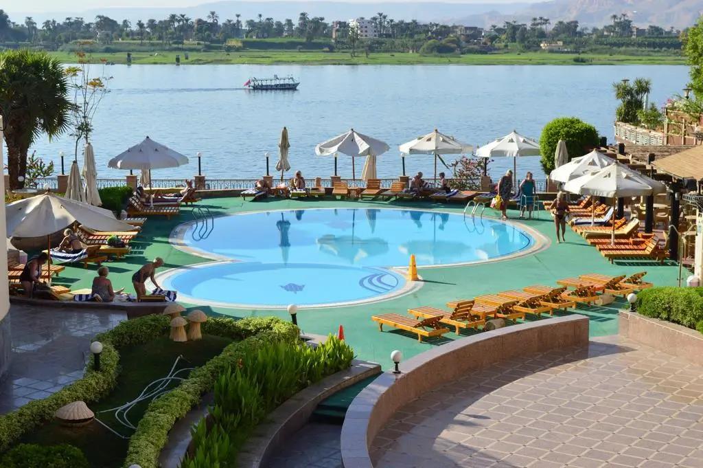 Lotus Luxor Hotel 3*