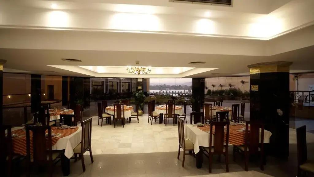 Lotus Luxor Hotel 3*