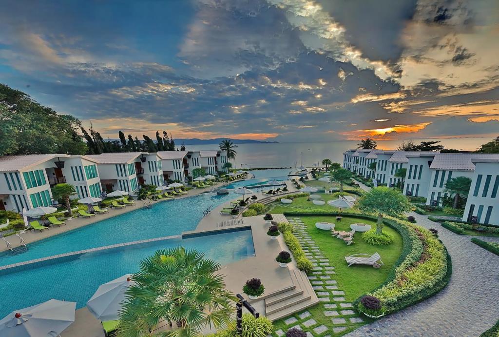 Vannee Golden Sands Resort Hotel 4*