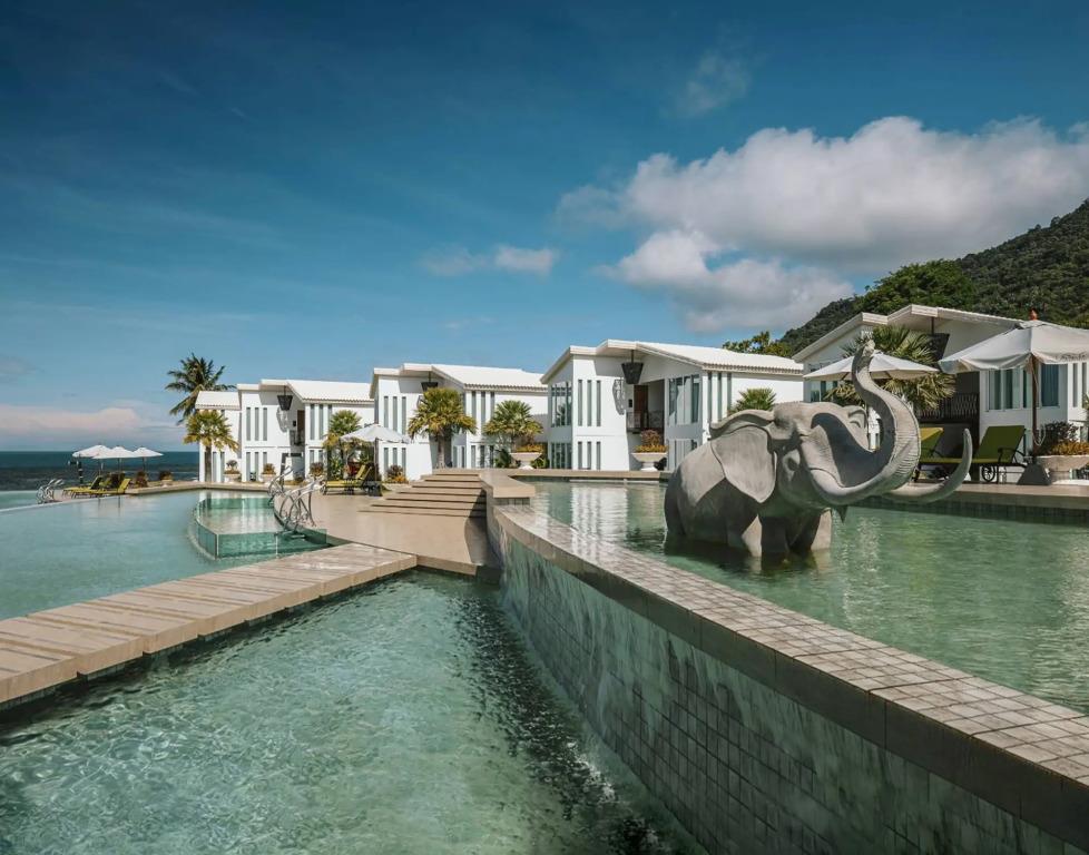Vannee Golden Sands Resort Hotel 4*