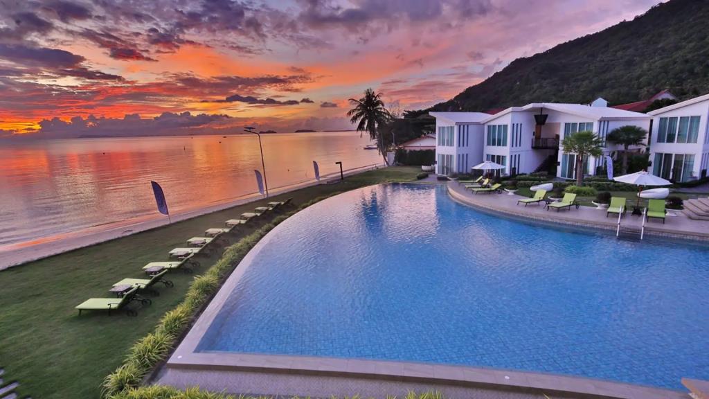 Vannee Golden Sands Resort Hotel 4*