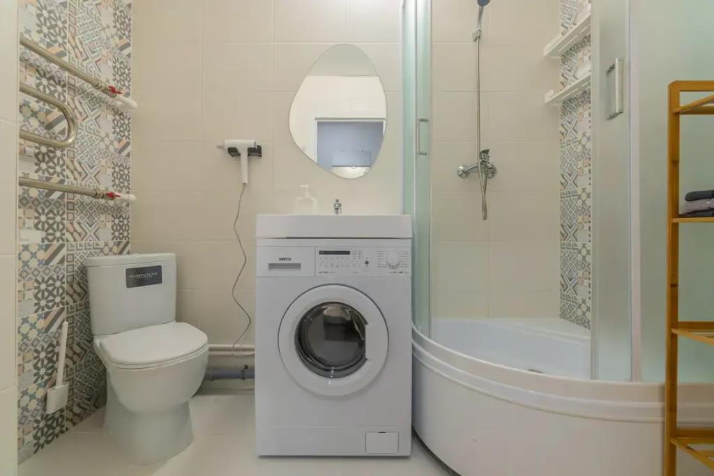 Apartment SalutApart 6W 0*
