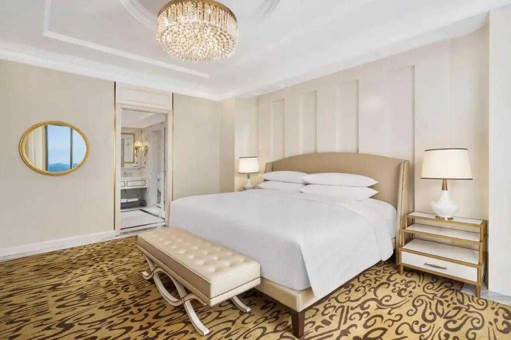 Four Points by Sheraton Lang Son 5*