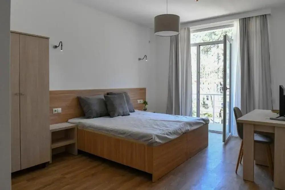 Molecule Hotel 3*