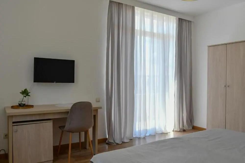 Molecule Hotel 3*