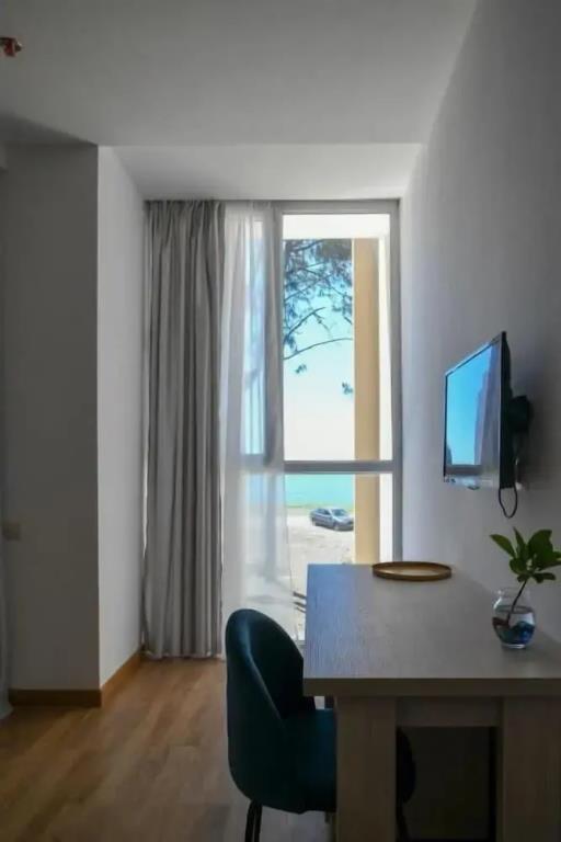 Molecule Hotel 3*