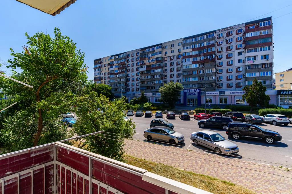 LetoApart on Isaeva Street 13 0*