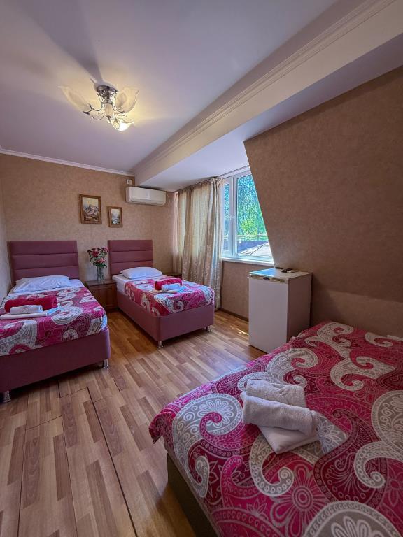 Milana Hotel 0*