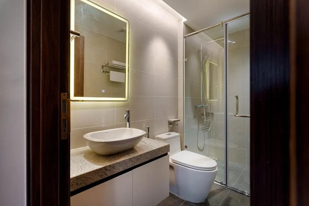 MK Riverside Apartment By Haviland 0*