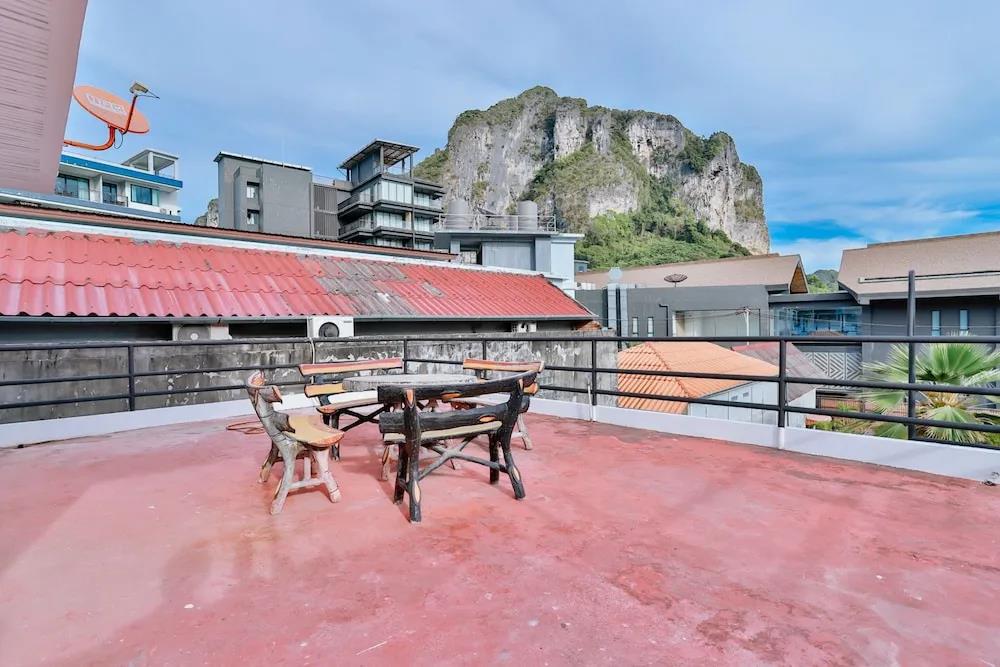GP House Apartment 0*