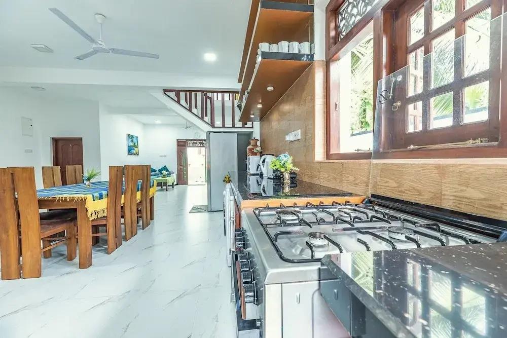 Villa Talpe Home Stay Inviting 4 b&b and Pool 4*