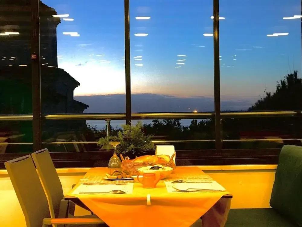 Ocean Suites Hotel 0*
