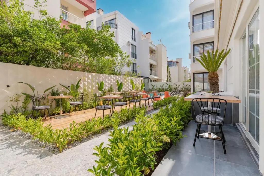Echinus Lara Hotel 0*