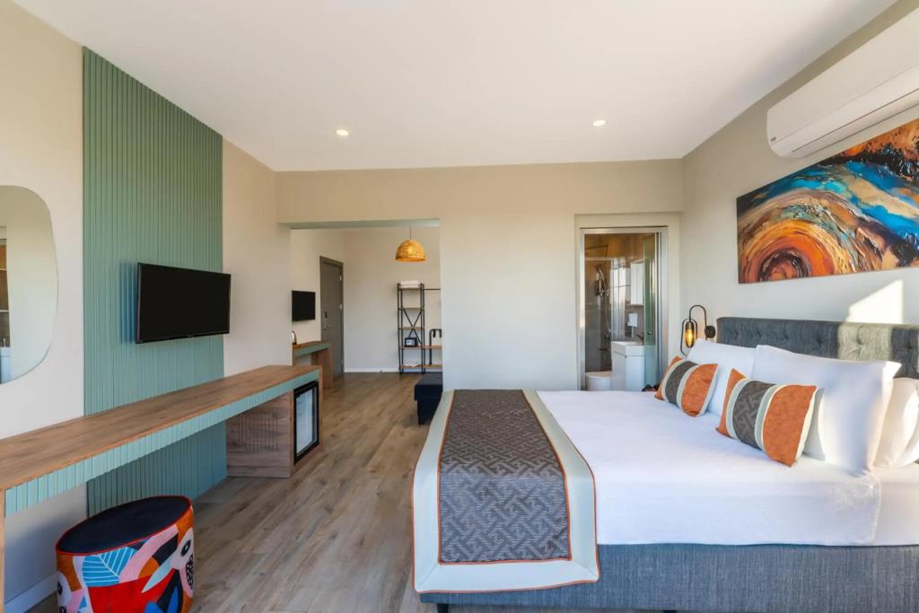 Echinus Lara Hotel 0*