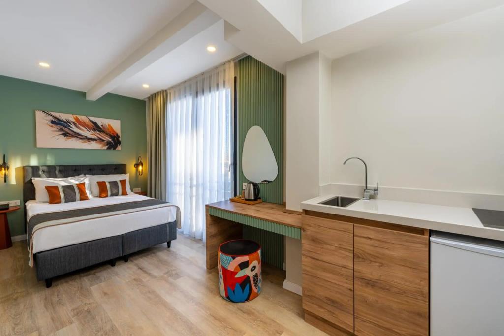 Echinus Lara Hotel 0*