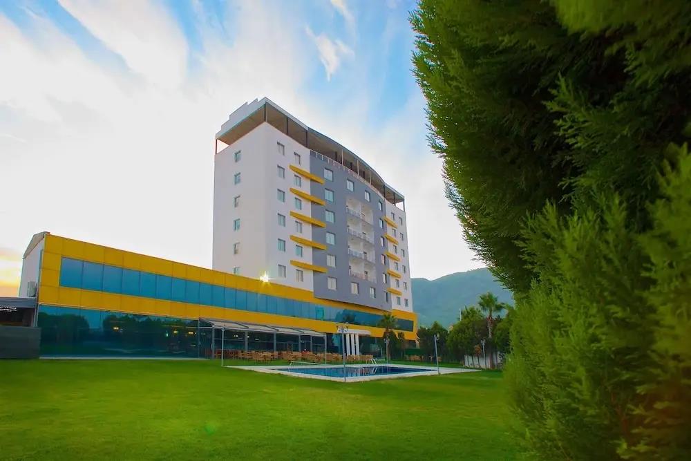 Ramada by Wyndham Soma 0*