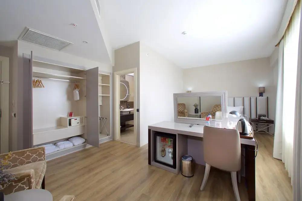 Ramada by Wyndham Soma 0*