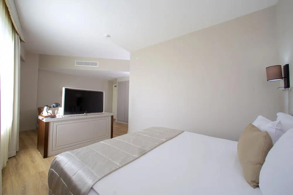 Ramada by Wyndham Soma 0*