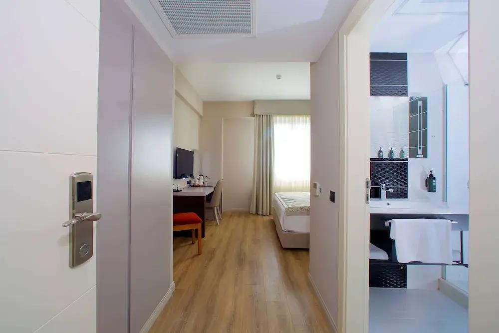 Ramada by Wyndham Soma 0*