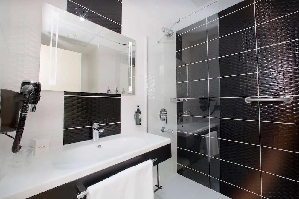 Ramada by Wyndham Soma 0*