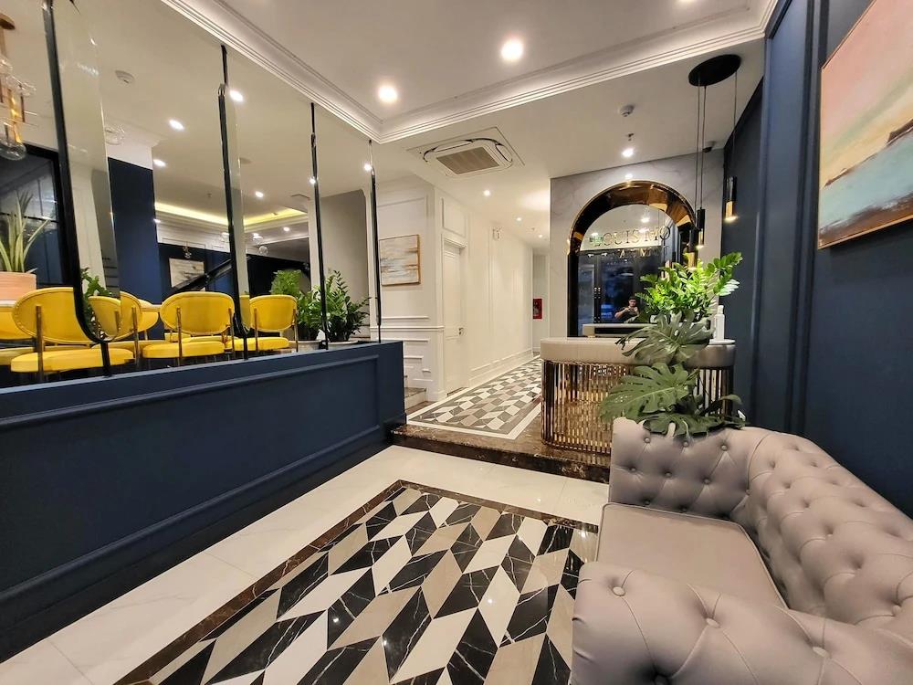 Louis Mo Apartment 0*