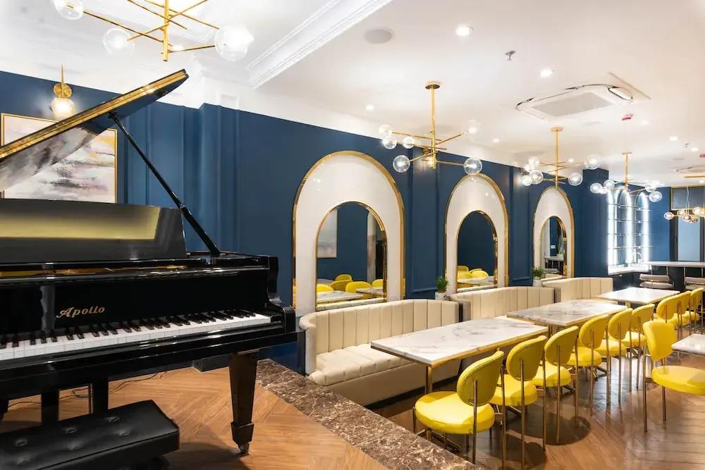 Louis Mo Apartment 0*