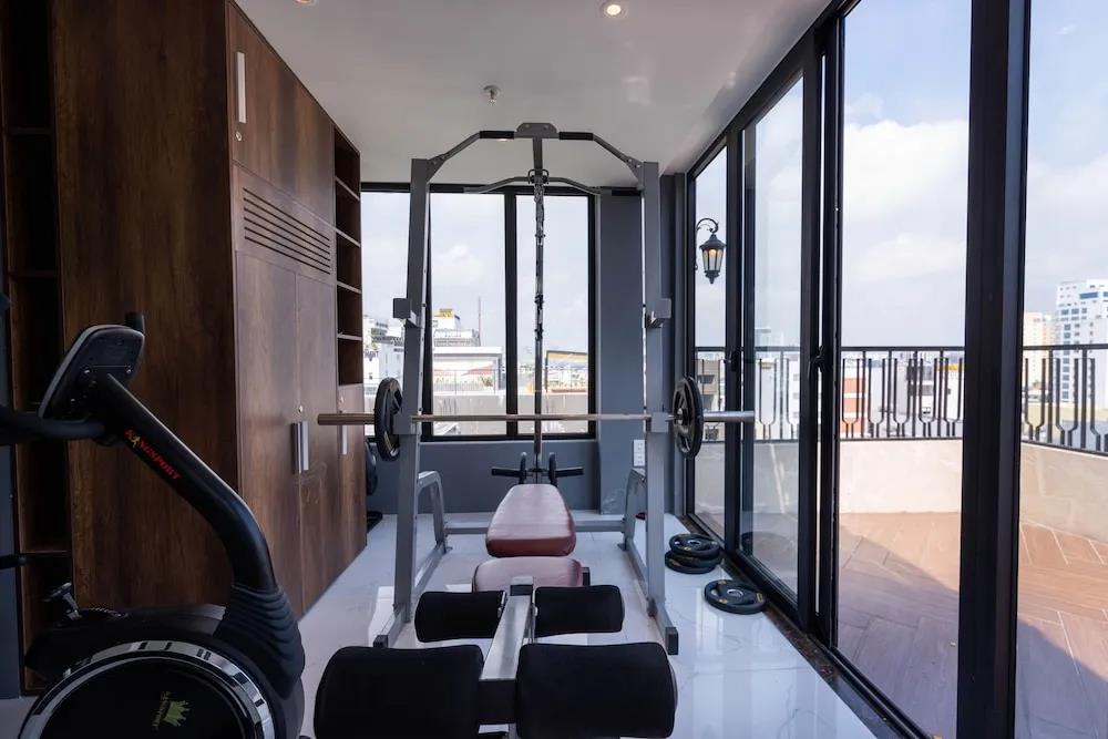 Louis Mo Apartment 0*