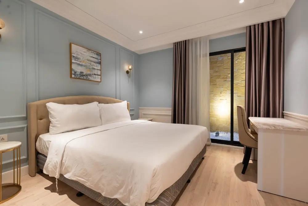 Louis Mo Apartment 0*