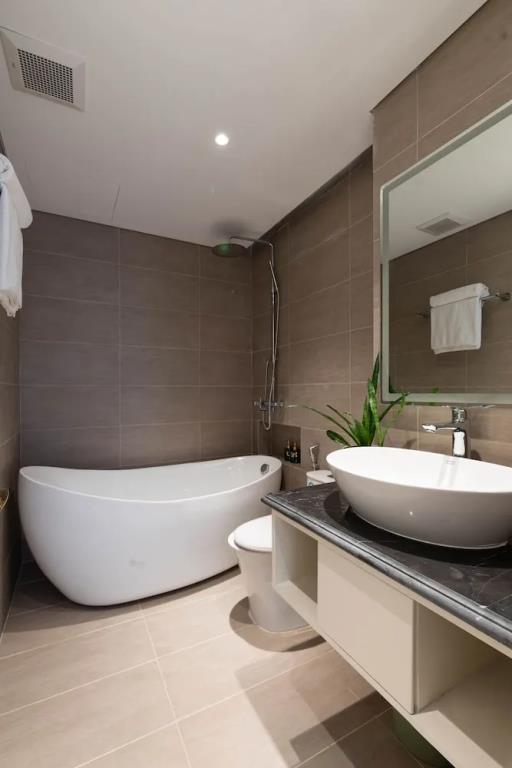 Louis Mo Apartment 0*
