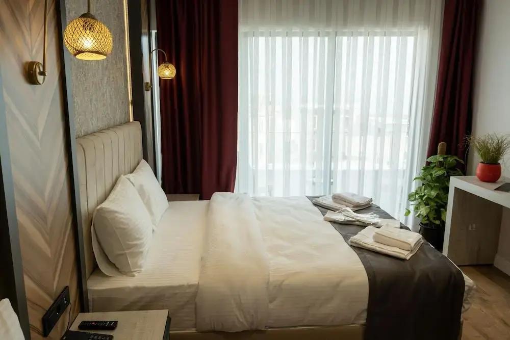 Linda Port Hotel 0*