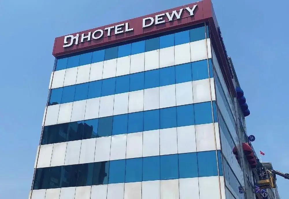 Dewy Hotel 0*