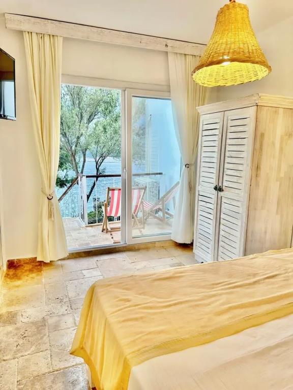 Feraye Villas 0*