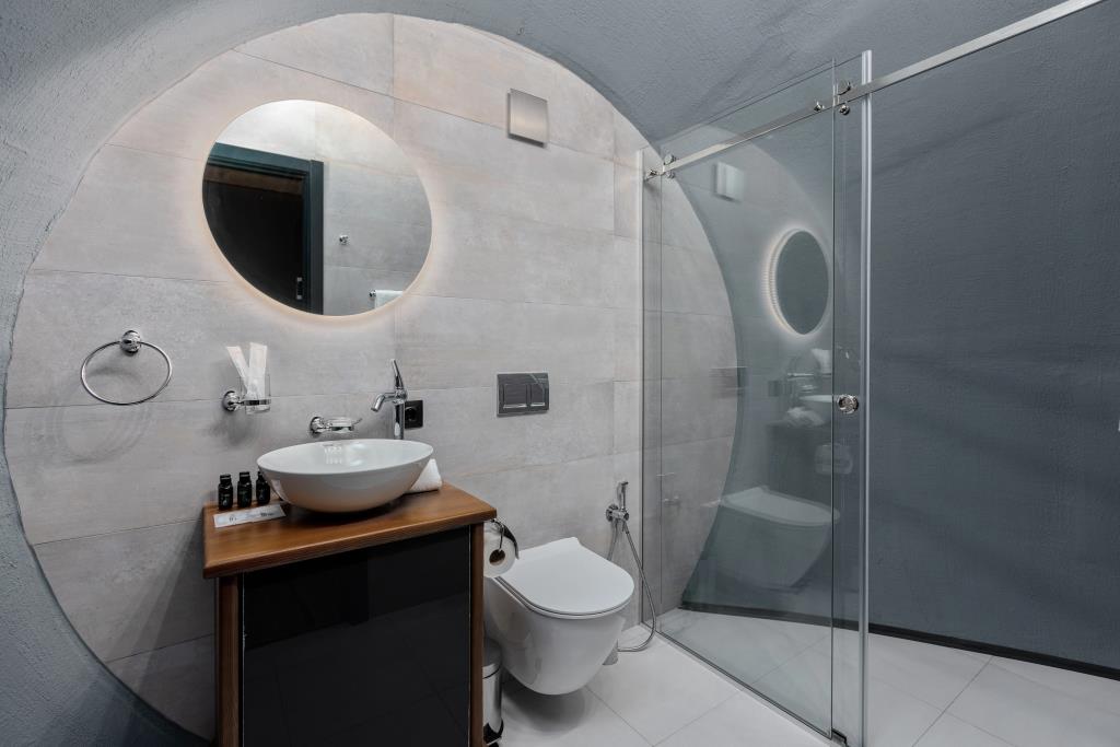 Hotel Qvevrebi 4*