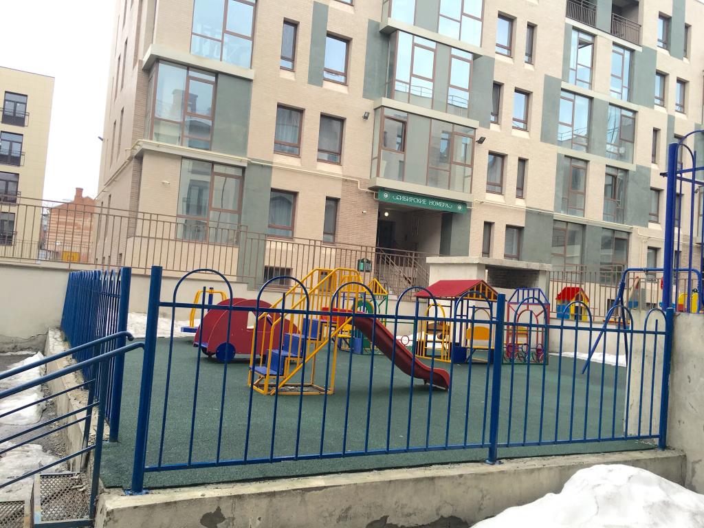 Na Baumana 36 (Kazan) 0*