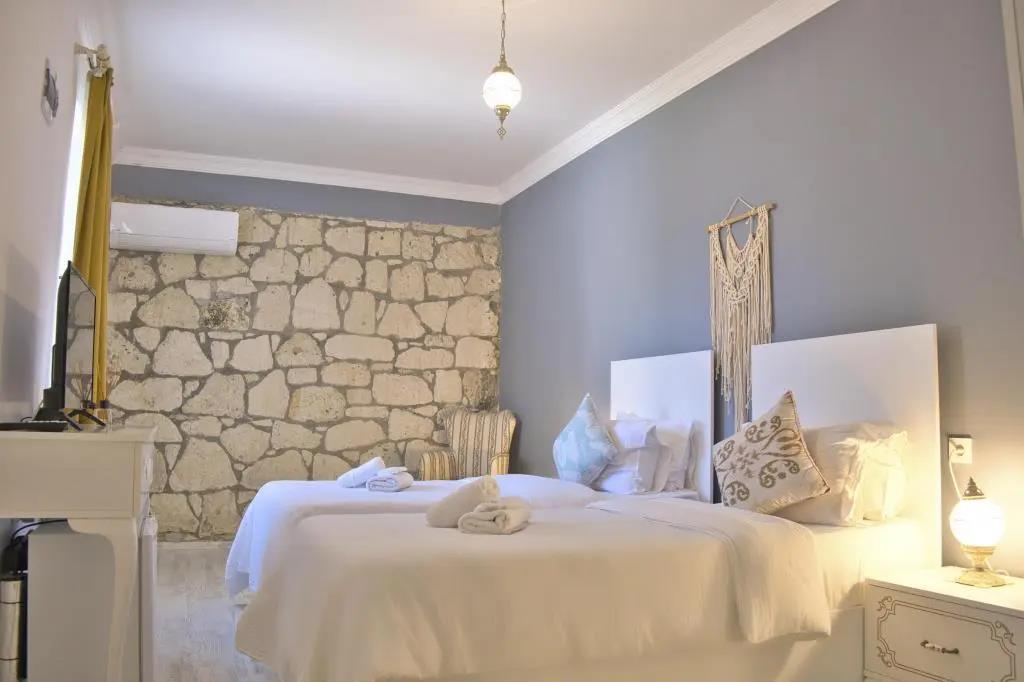 Elda Alacati Hotel 0*