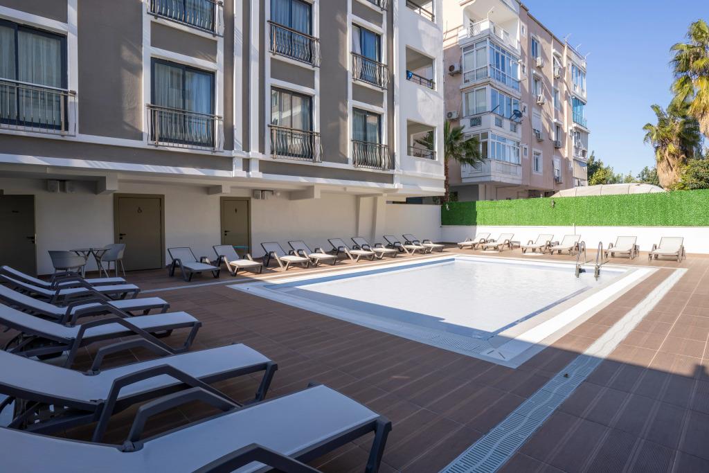 Irenic Hotel 0*