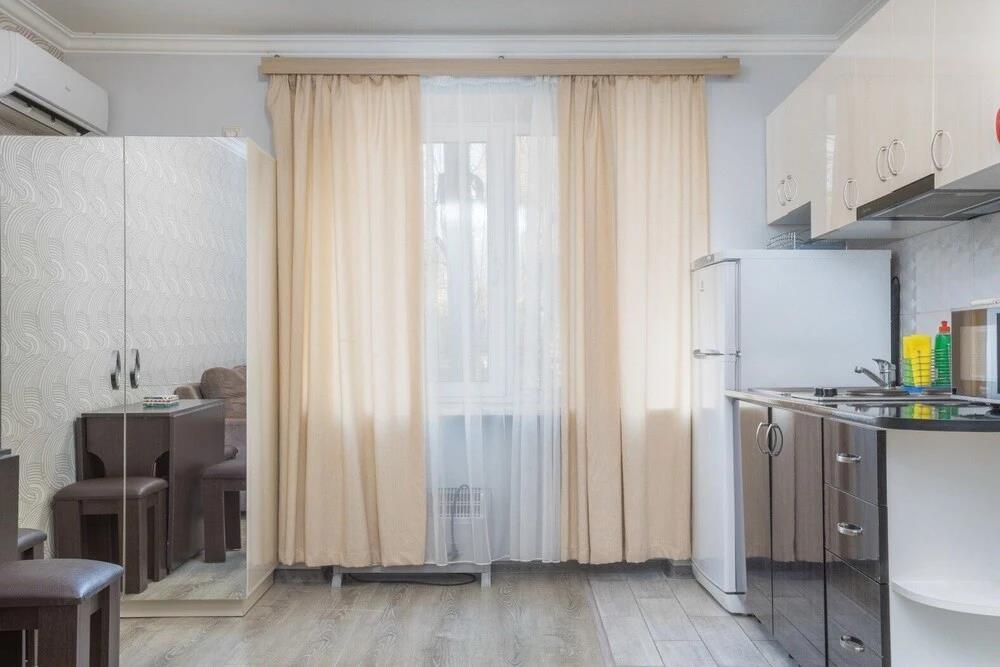 Stay Inn on Lusavorich 3 0*