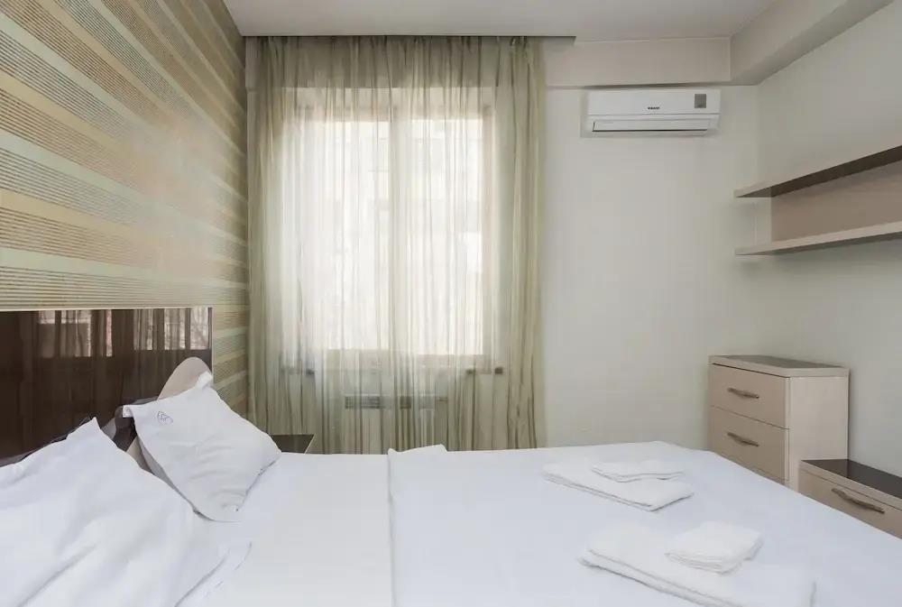 Stay Inn on 33.1 Mashtots Ave. 0*