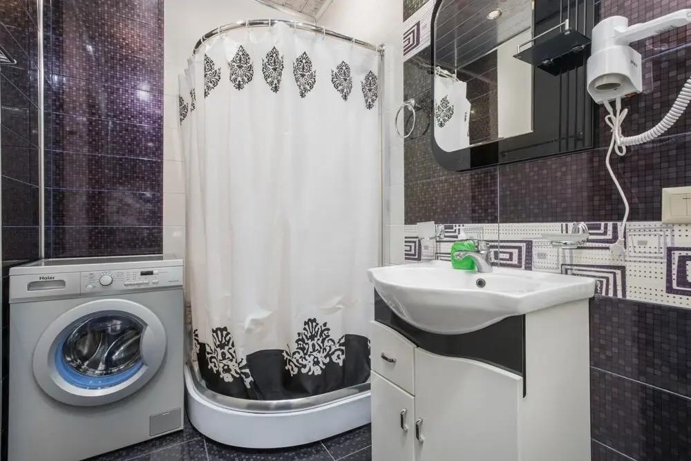 Stay Inn on 33.1 Mashtots Ave. 0*