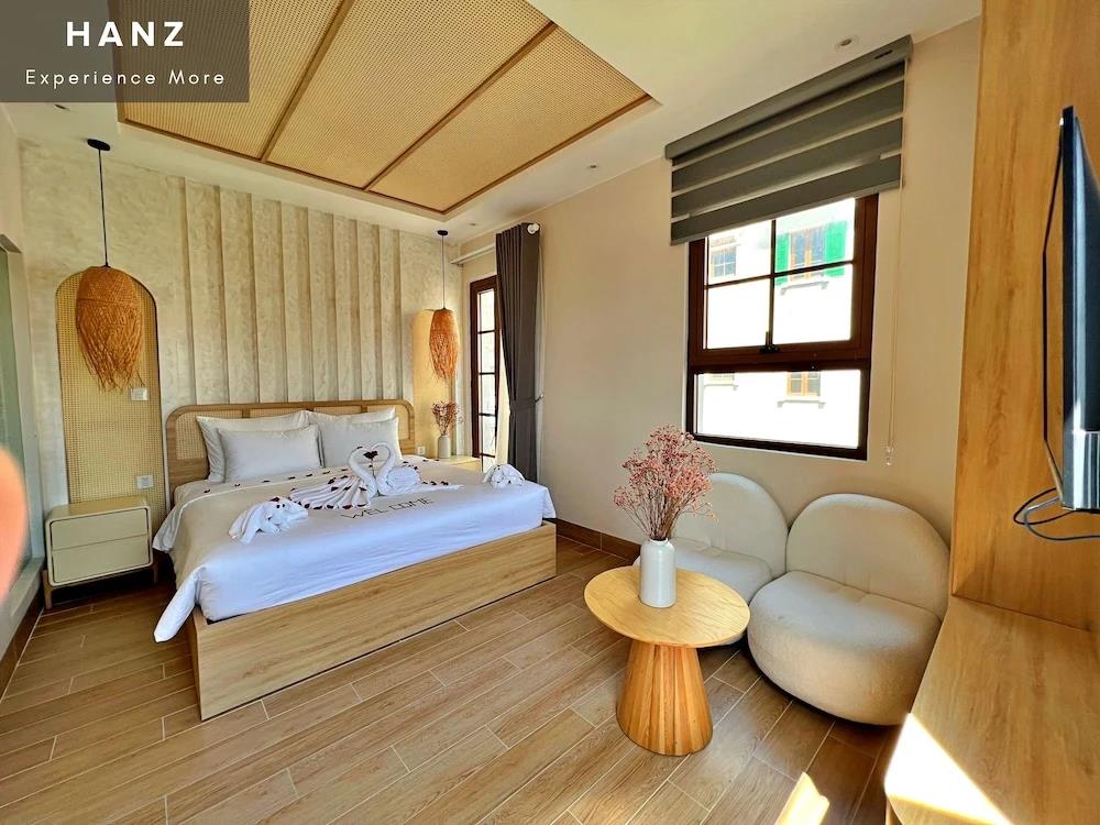 HANZ Lagoon Sunset Boutique Hotel 2*