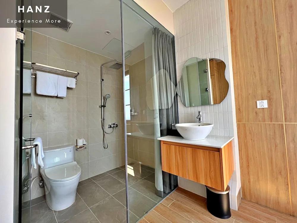 HANZ Lagoon Sunset Boutique Hotel 2*