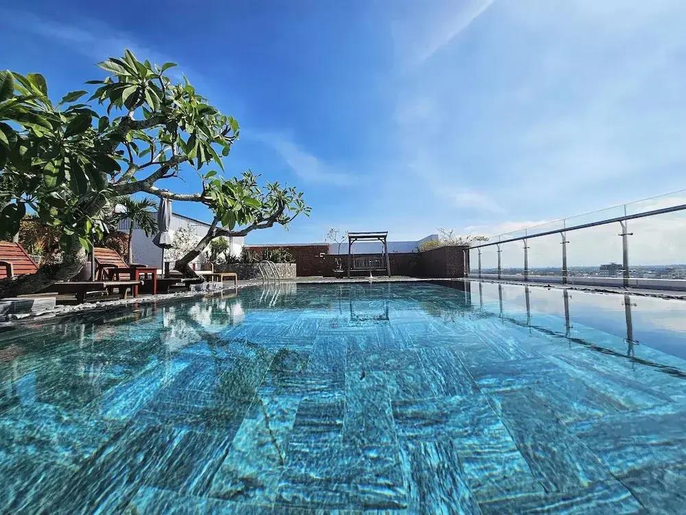 MTR Apartment & Hotel Da Nang 4*