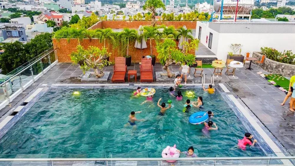MTR Apartment & Hotel Da Nang 4*