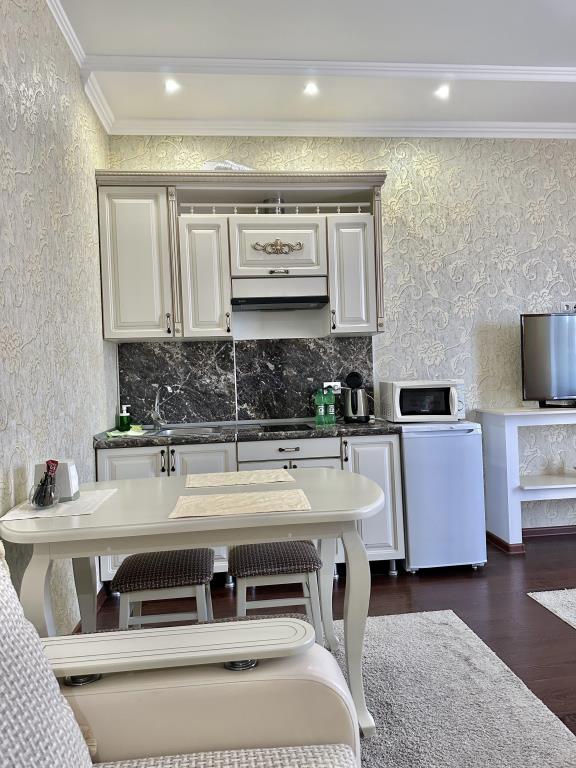 Rich Khaus (Rich House) Hotel 0*