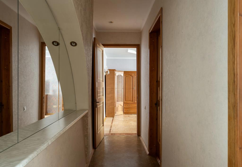 1912 Na 8 Sovetskoy Apartment 0*