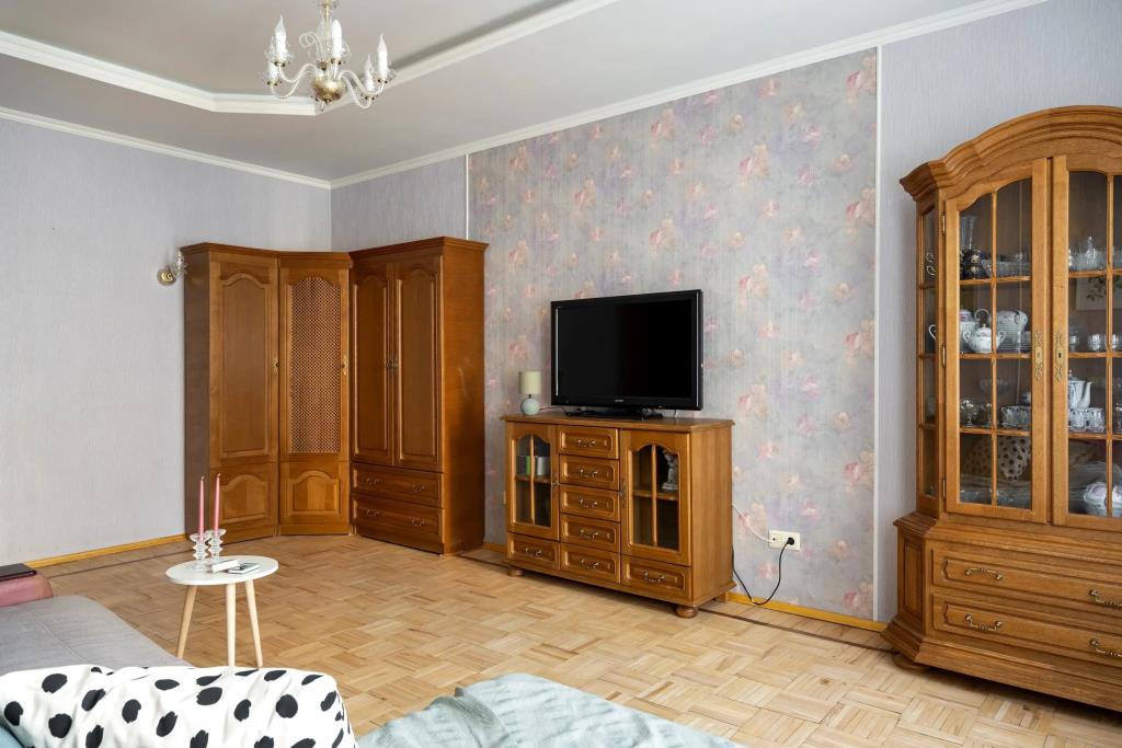 1912 Na 8 Sovetskoy Apartment 0*