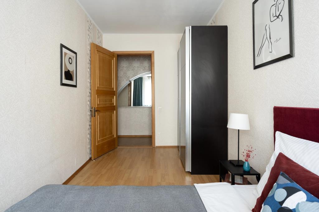 1912 Na 8 Sovetskoy Apartment 0*