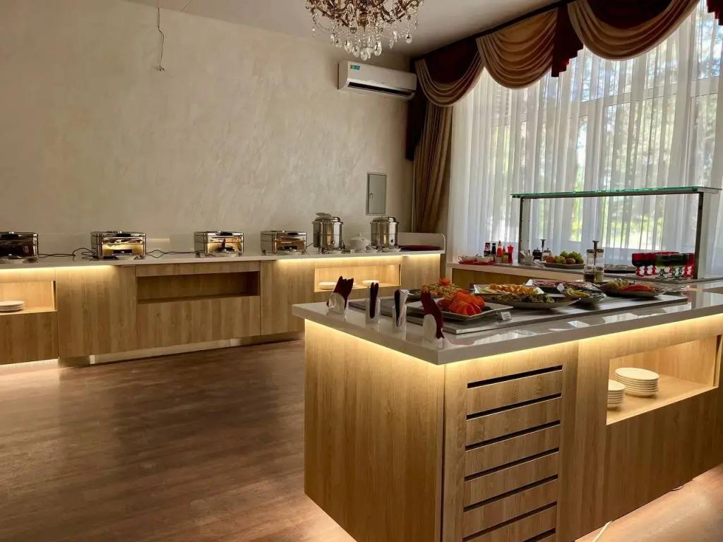 Morein Hotel 4*
