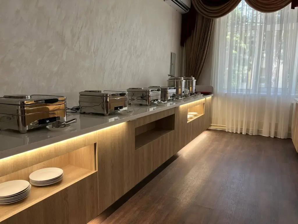 Morein Hotel 4*